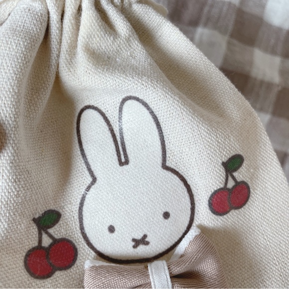 Miffy face ribbon mini Kinchaku bag pouch - Picture 6 of 9